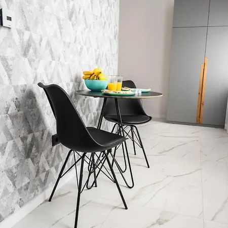 140 Sqm With 4 Units - Great For Groups * 사라예보